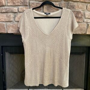 Alfani tan knit, lined v-neck top with unlined sleeves. Size 2X